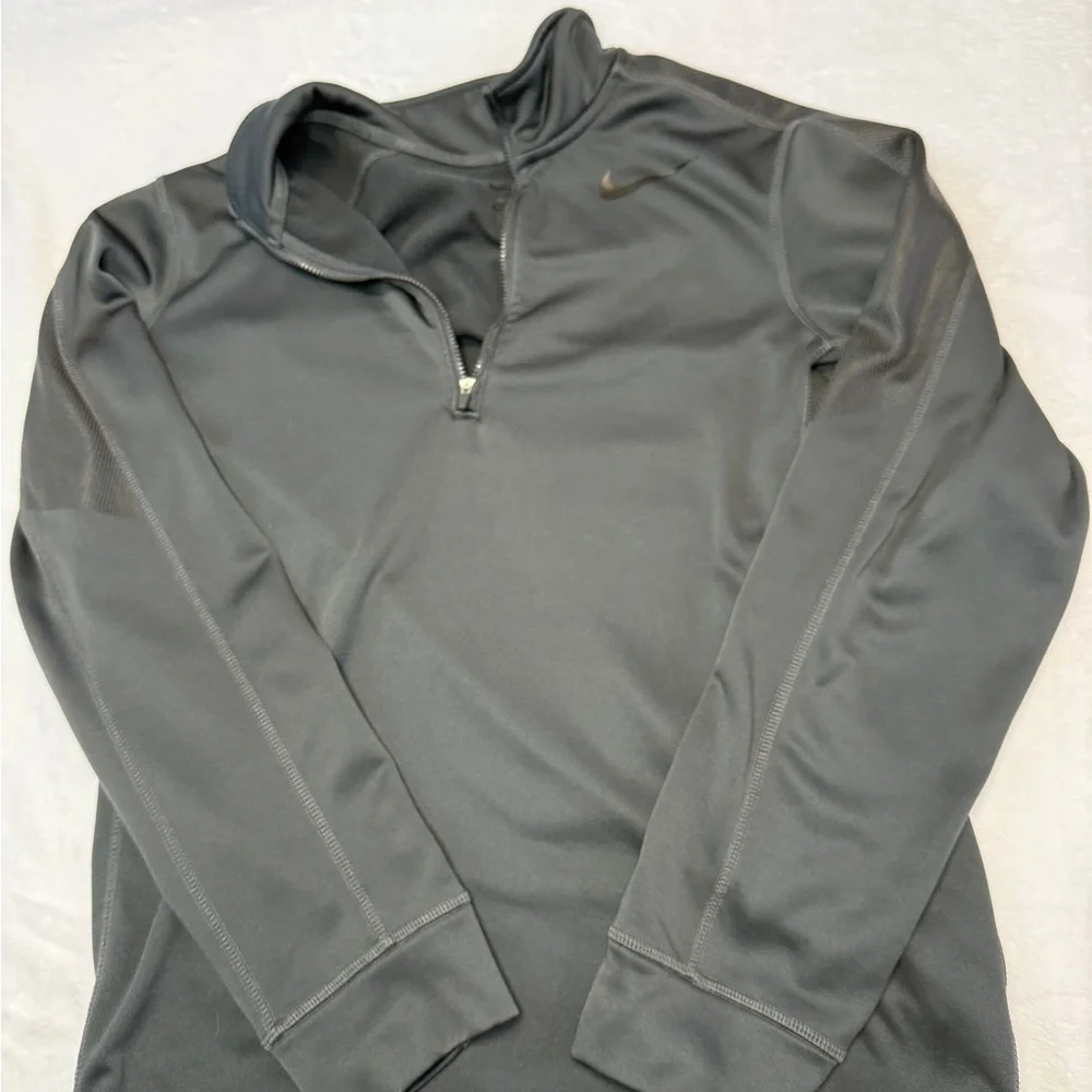 Nike Gray Quarter-Zip Pullover Size S